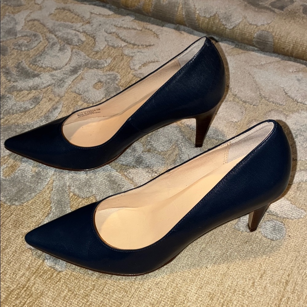 Cole Haan leather pumps